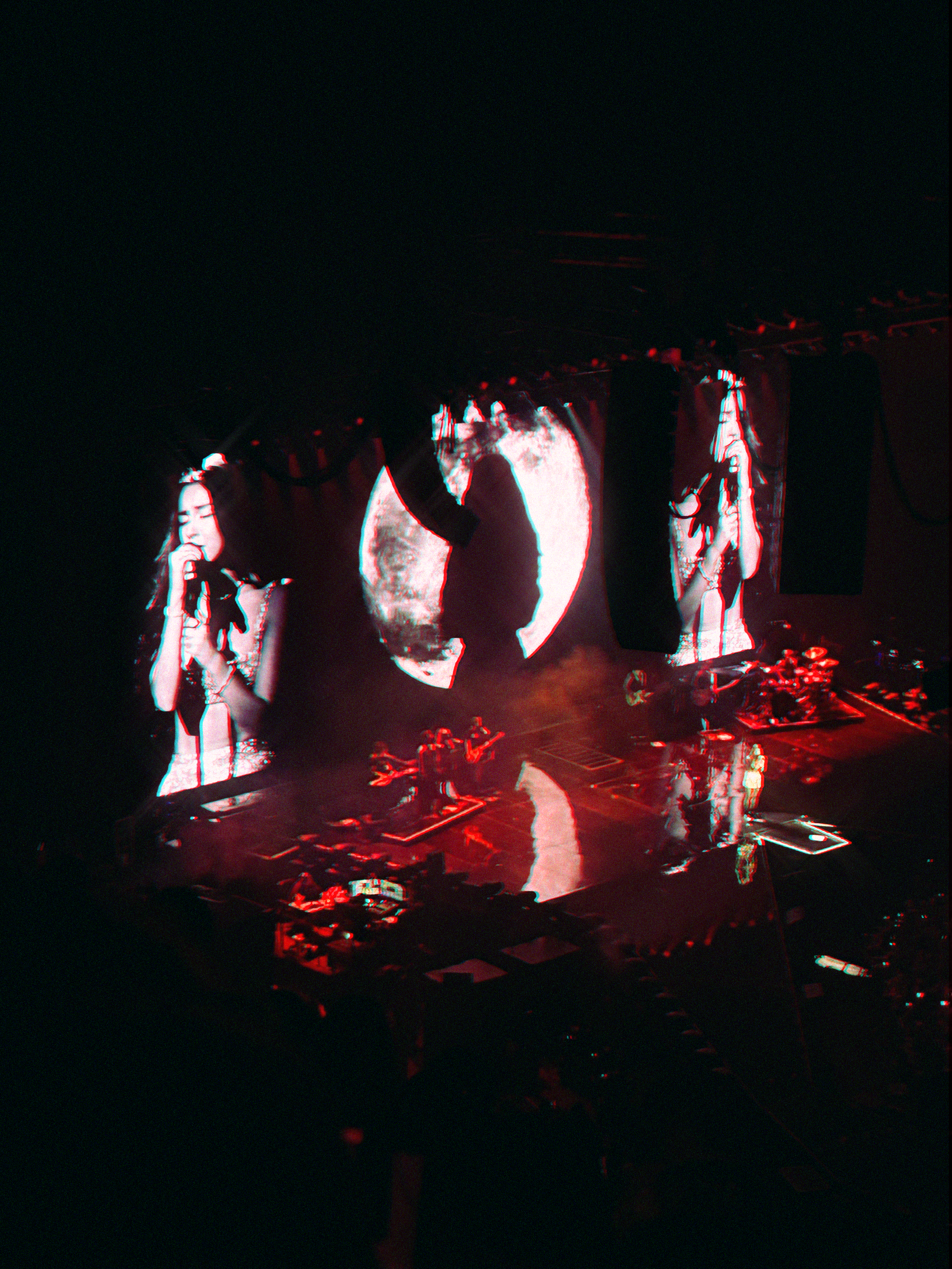 Olivia Rodrigo GUTS Tour Photo